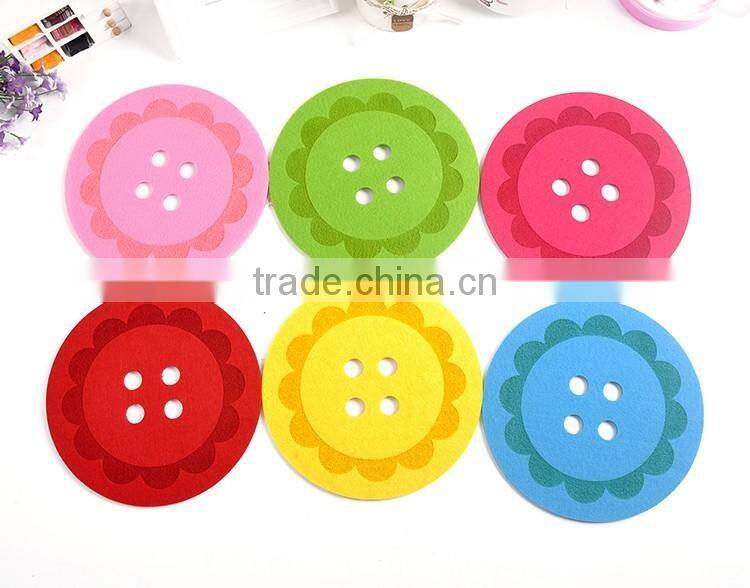 Red flower heat resistant mats for home decoration