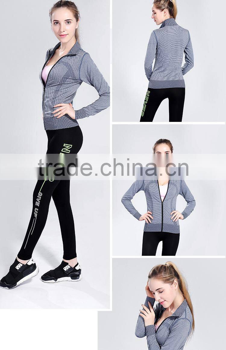 2017 yoga apparel wholesale poloyester and spandex blank yoga wear women yoga set