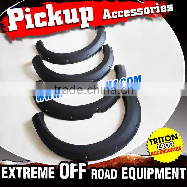 2015 TRITON L200 ABS BIG FENDER FLARE