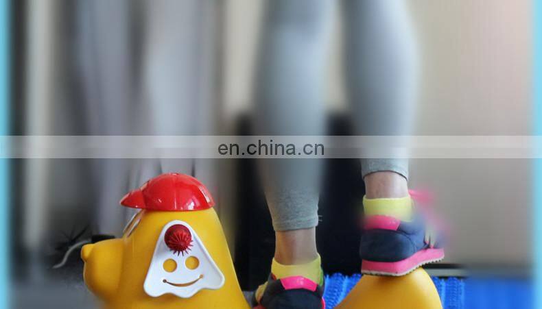 2018 children mini dog plastic ride on car toys