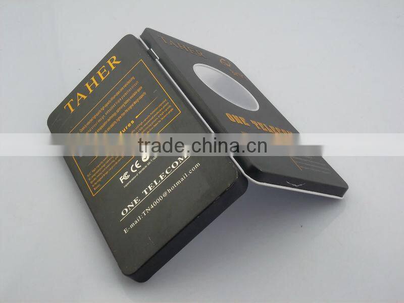 battery tin with round PVC window