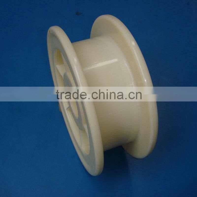 CNC machining black Nylon polyamide PA6 pulley wheels with bearings