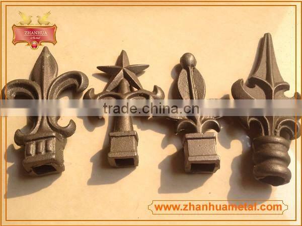 Wought iron ornamental cast iron spear for fence