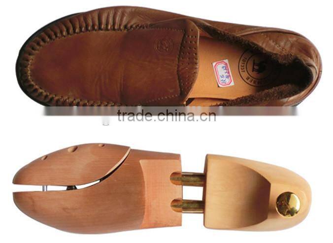 metal tube smart wooden shoe tree/wooden shoetree