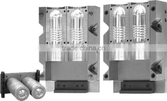 Plastic bottle mould