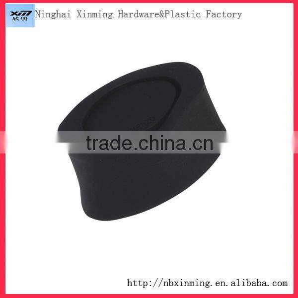 Square black plastic perfume bottle lid