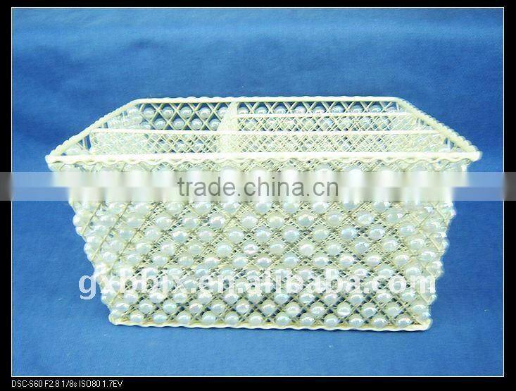 White metal wire and pearl woven magazine&file storage stand