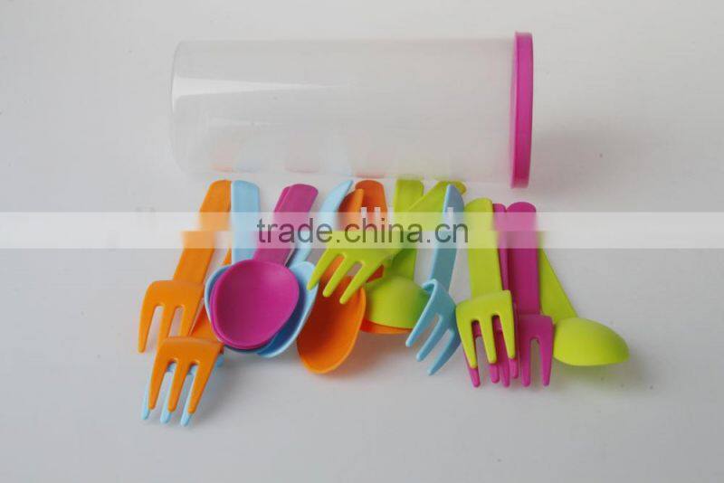 Plastic Airtight Cup With Cutlery Picnic Set