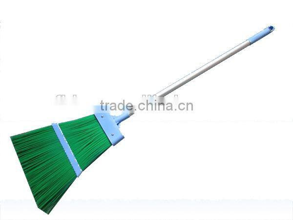 Low Price Outdoor Plastic Garden Broom for cleanig fallen leaves