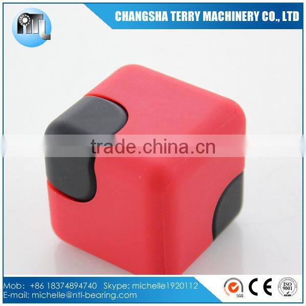 Colorful funny new design fidget plastic Cube & spinner toys with ball bearing r188