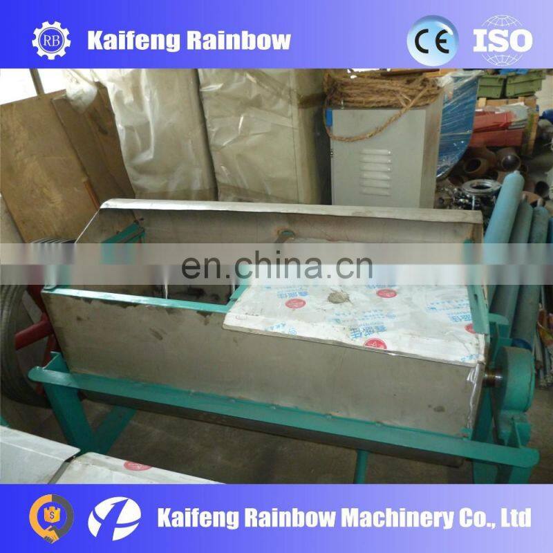 High capacity automatic pasta pressing machine with dough rolling