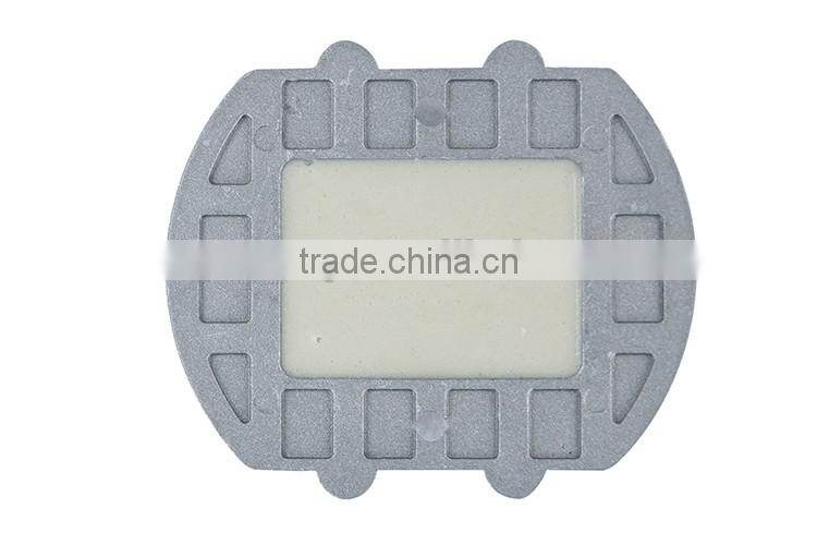 ISO 9001 Factory strong reflective effect solar road stud