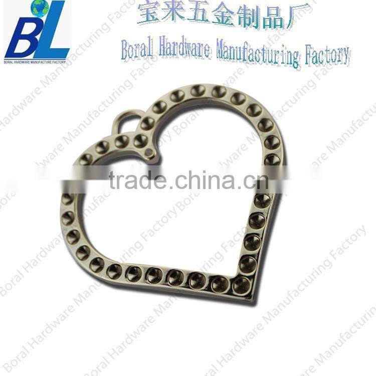 Zinc alloy heart shape zipper puller with rhinestone