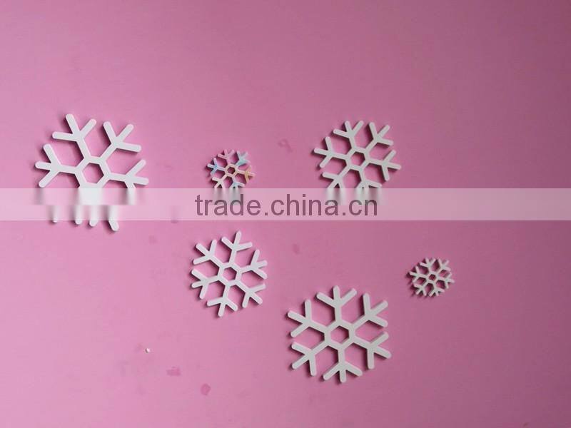 School dormitory Exquisite White Snowflakes Stick Shelf Wall Decoration New Design