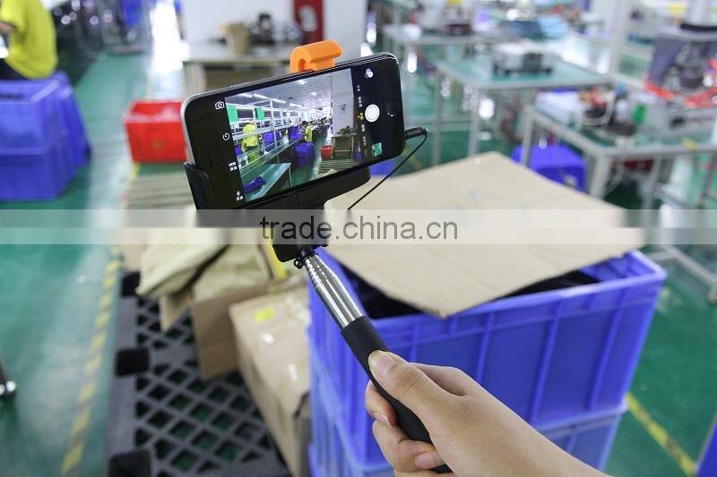 2015 Newest and popular high quality pocket selfie stick locust