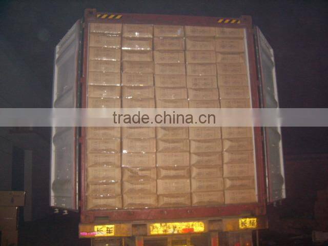 Hot Sale Padded Resin Folding Chair / Cheap Plastic Folding Chair