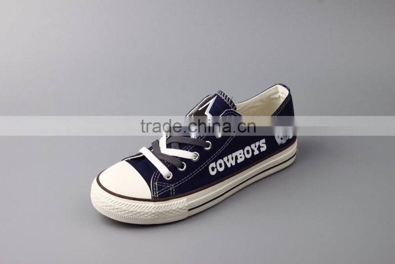2015 hot sales high quality cheap canvas slip on shoes