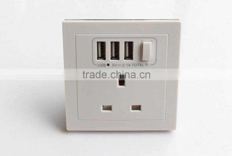 AC 110V-250V UK Socket 3 USB Port DC 5V 2100mA Power Switch Wall Outlet