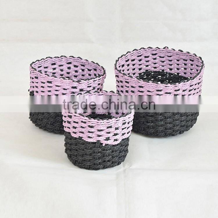 China wholesale hand woven cute mini decorative gift baskets