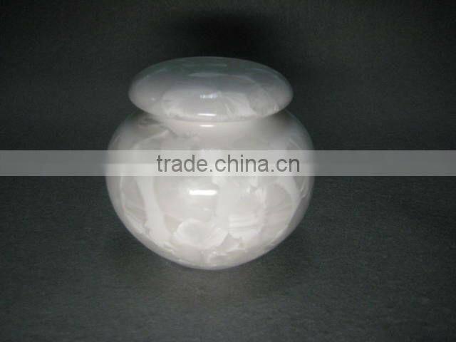 Small size Universal glazing pet memorial urn