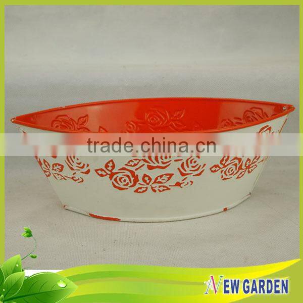 Beautiful metal planter / fancy flowers pot in various size and shape