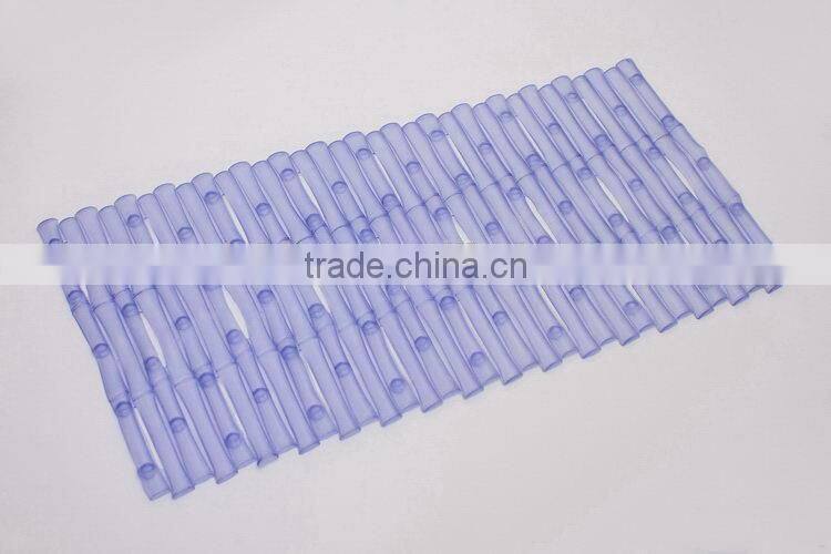Fashionable professional anti slip pvc gridding bottom bath mat