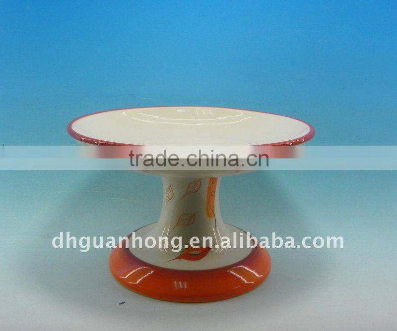 2012 New Design of Ceramic Cake Dish