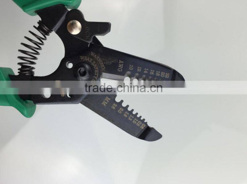 Berrylion High Carbon Steel 7 in 1 Wire Stripper cutting range from 0.6-2.6mm wire stripper