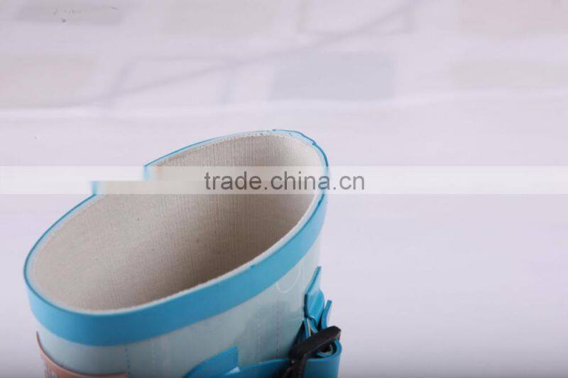 comfortable rubber rain boots from China