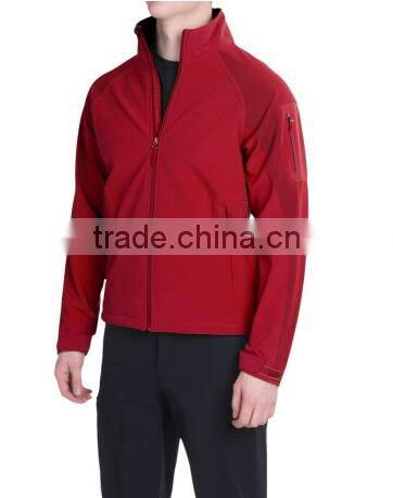 Wind and water resistant fully breathable jacket with lots of pockets