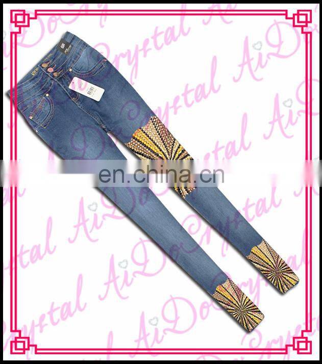 Aidocrystal Handmade Embroidery Denim Designs Sexy Girls Fancy Rhinestone Jeans