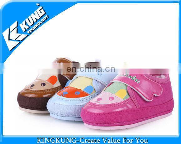 Nice-looking baby christmas shoes on wholesale