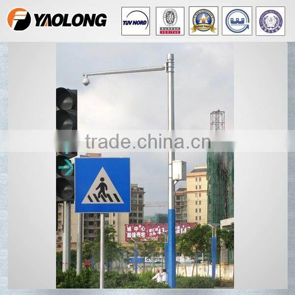 highway monitor pole