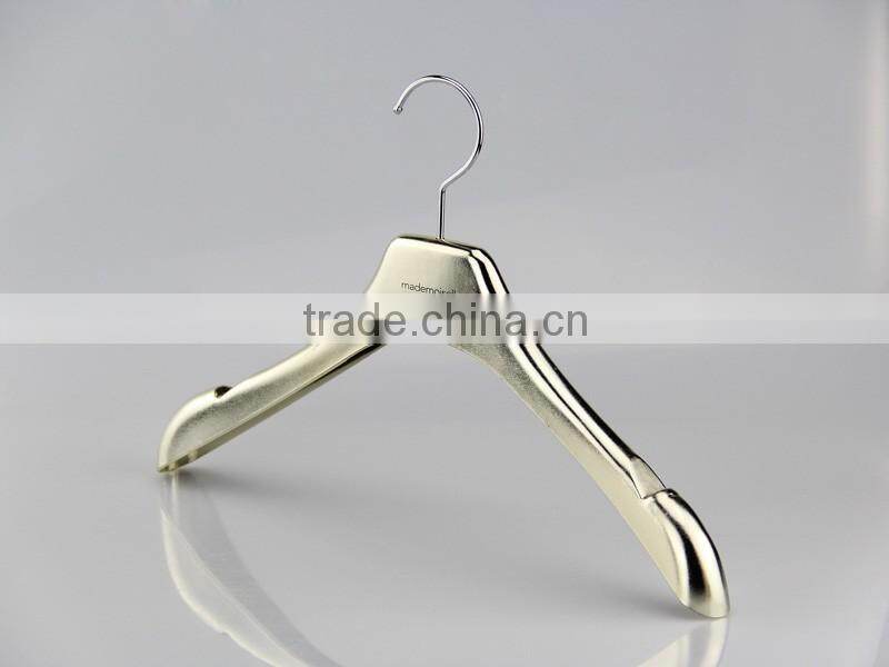 hot sale electronic plated hanger with rose gold hook for lady