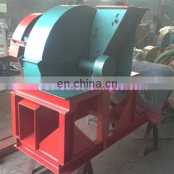 Hot sale portable wood chip crusher sawdust wood crushing machine factory price