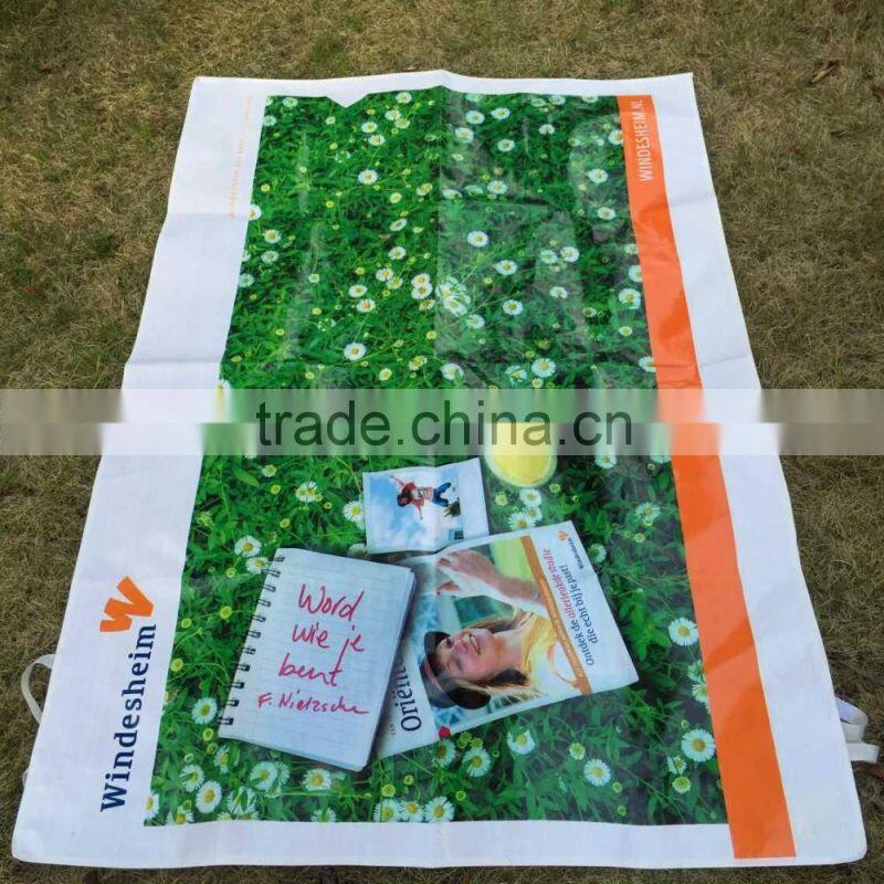 Colorful printing Sandless Picnic Mat made of Waterproof Fabric