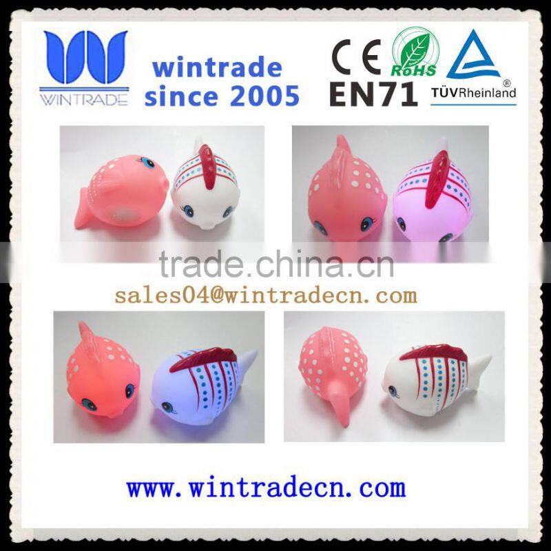 flashing bath animal babies toy floating and flashing bath toy