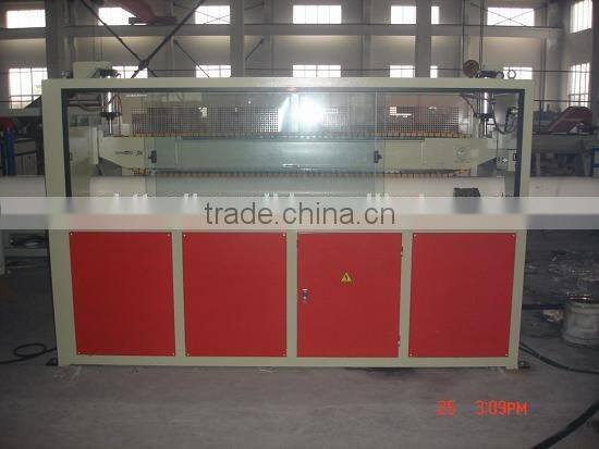 PVC sewer pipe machine