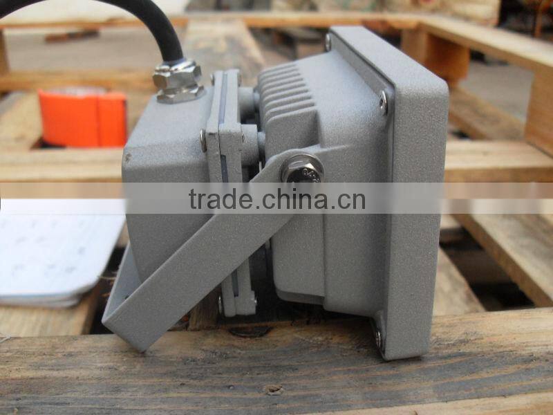 led floodlight 12w with CE ROHS high lum