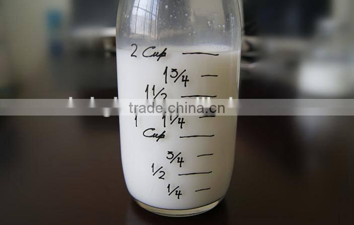 Glass milk bottle with different size and metal lid glass beverage jar with corks