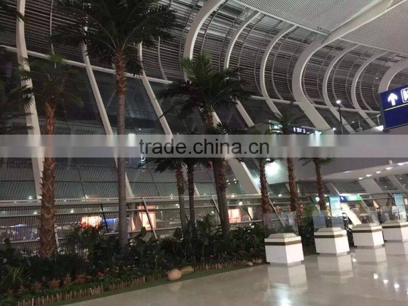 Artificial tall palm tree for airport public decoration