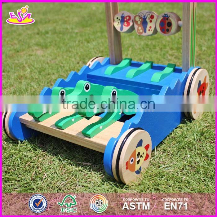 2017 New design cartoon crocodile wooden push along toys for toddlers W16E059
