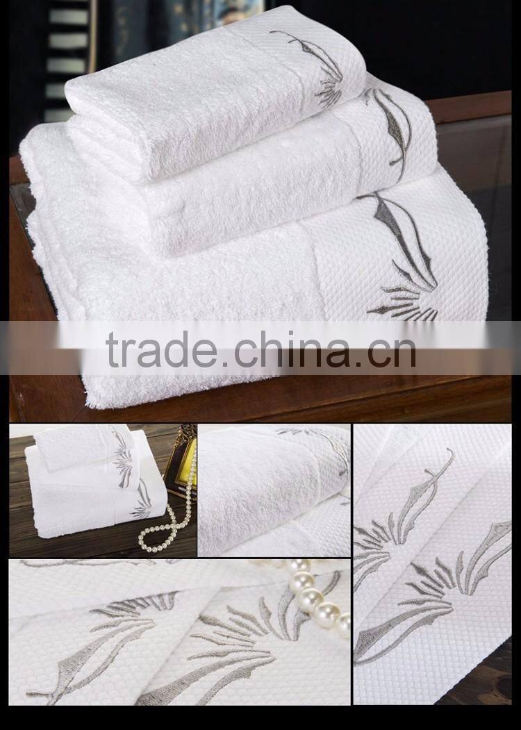 Palais royale hotel bath towel white cotton