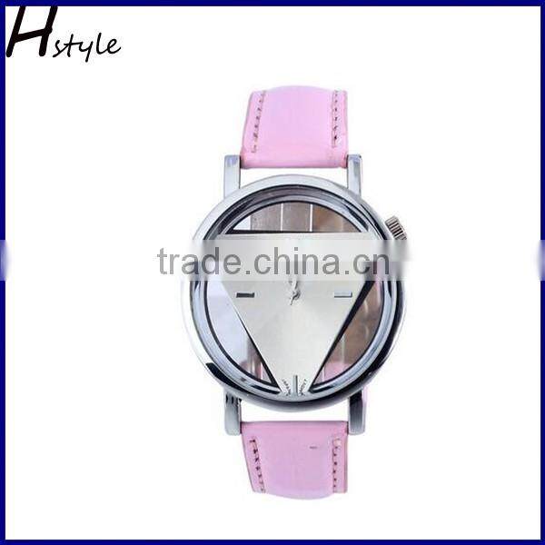 Unisex Hollowed-Out Triangular Dial Leather Band Quartz Wrist Watch Rose WP021