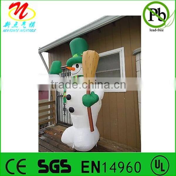 Gemmy inflatable snowman, airblown Christmas yard lawn decor