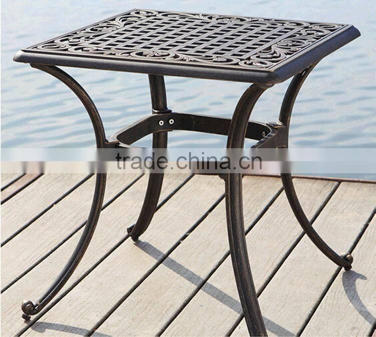 Outdoor Classic Beach Lounge Design Sofa Hollow Cast Aluminum Chaise Lounge Sofa