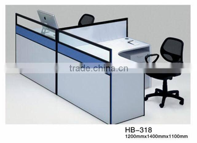 Fashion design white color 4-person office workstation