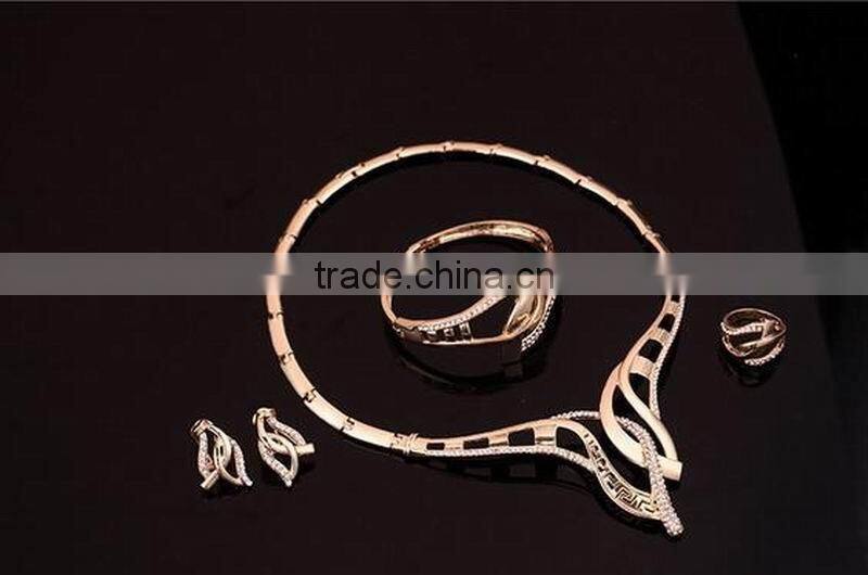Wholesale Good Quality Wedding Jewelry Set Gold Metal Crystal Stone Knotted Necklace Earring Set 4PCS Jewelry Set For Women