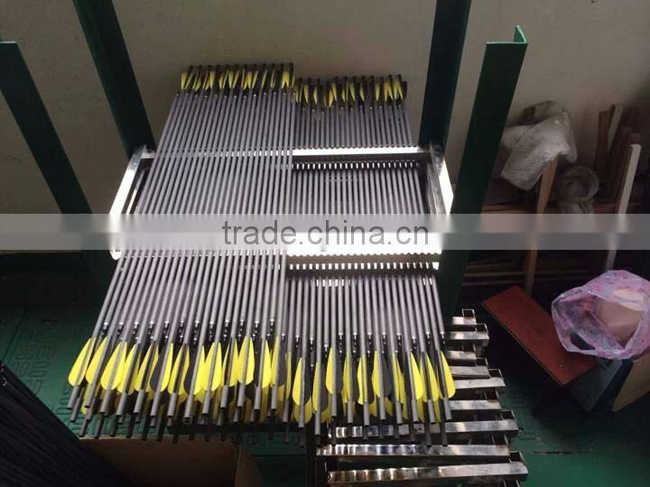 Black Archery Carbon Fiber Hunting Arrows With Replaceable Tips For Compound Bow