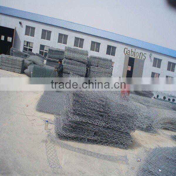 We professional offer hot dipped galvanized Gabion baskets with 2.7mm diameter